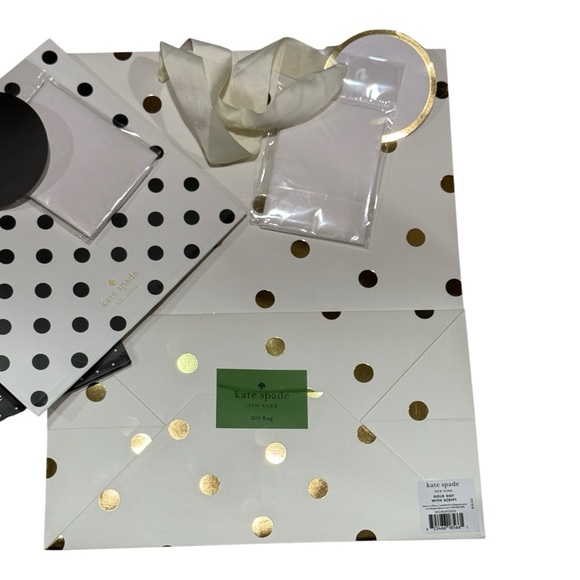 Kate Spade New York Gift Bag Bundle Polka Dot & Stripe Sets w/ Tissue & Tags NWT - Picture 2 of 8